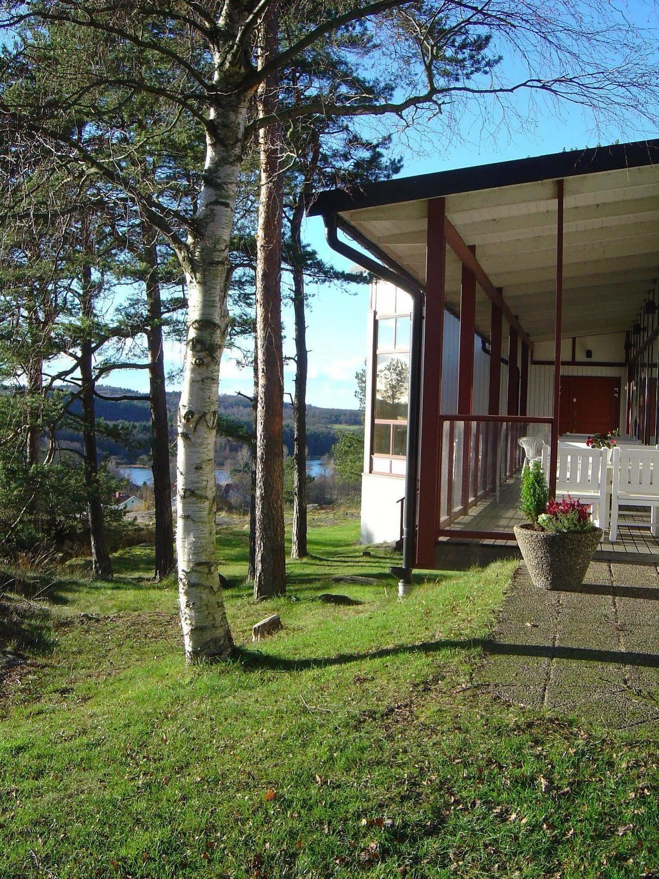 Nordiska Folkhoegskolan Bed And Breakfast Kungälv Extérieur photo